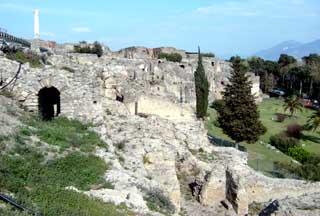 Pompeii walls