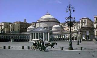 Naples Piazza
