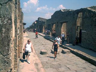 Pompei via dell' Abbondanza